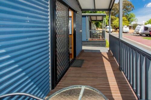 Big4 Melbourne Holiday Park מראה חיצוני תמונה